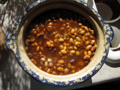 baked beans in a stoneware pot