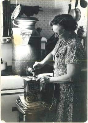 Canning the Maple Syrup