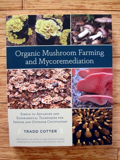 Organic Mushroom Farming Book