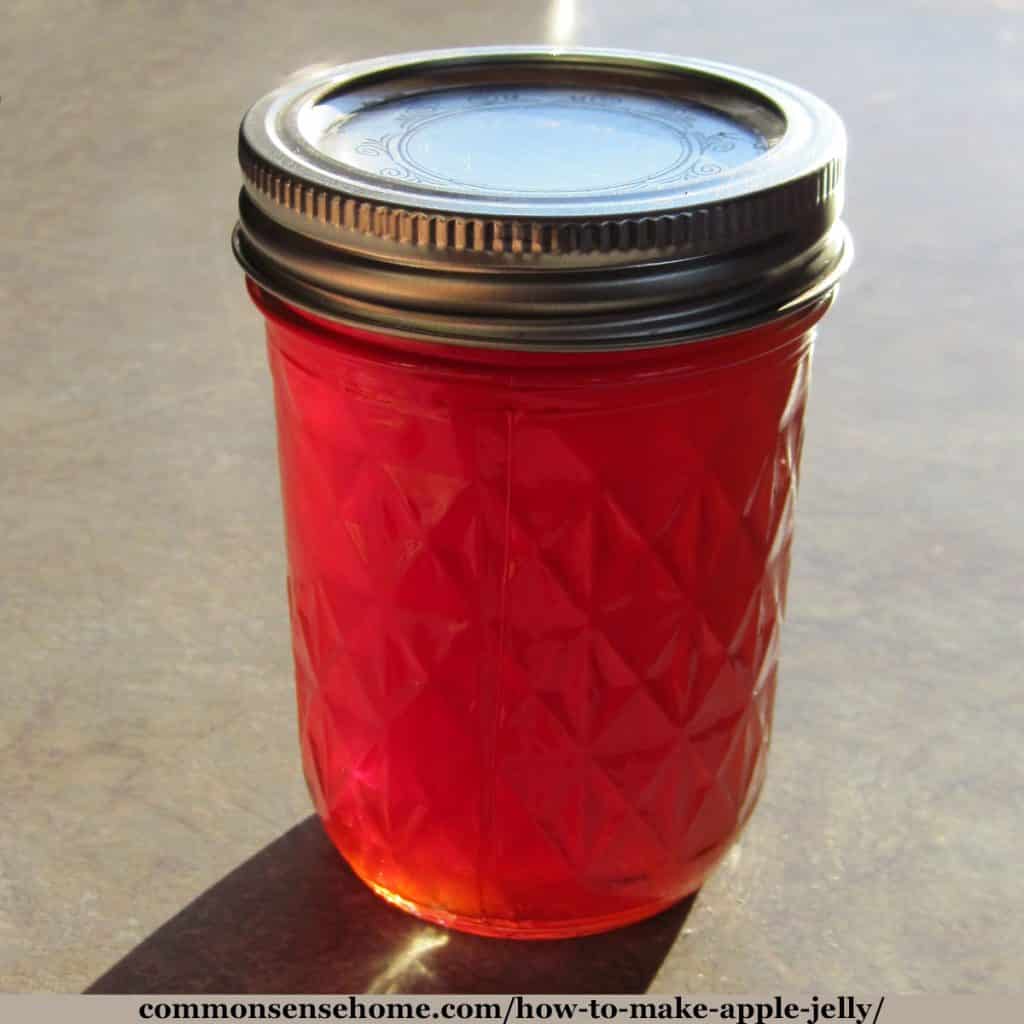 jar of apple jelly