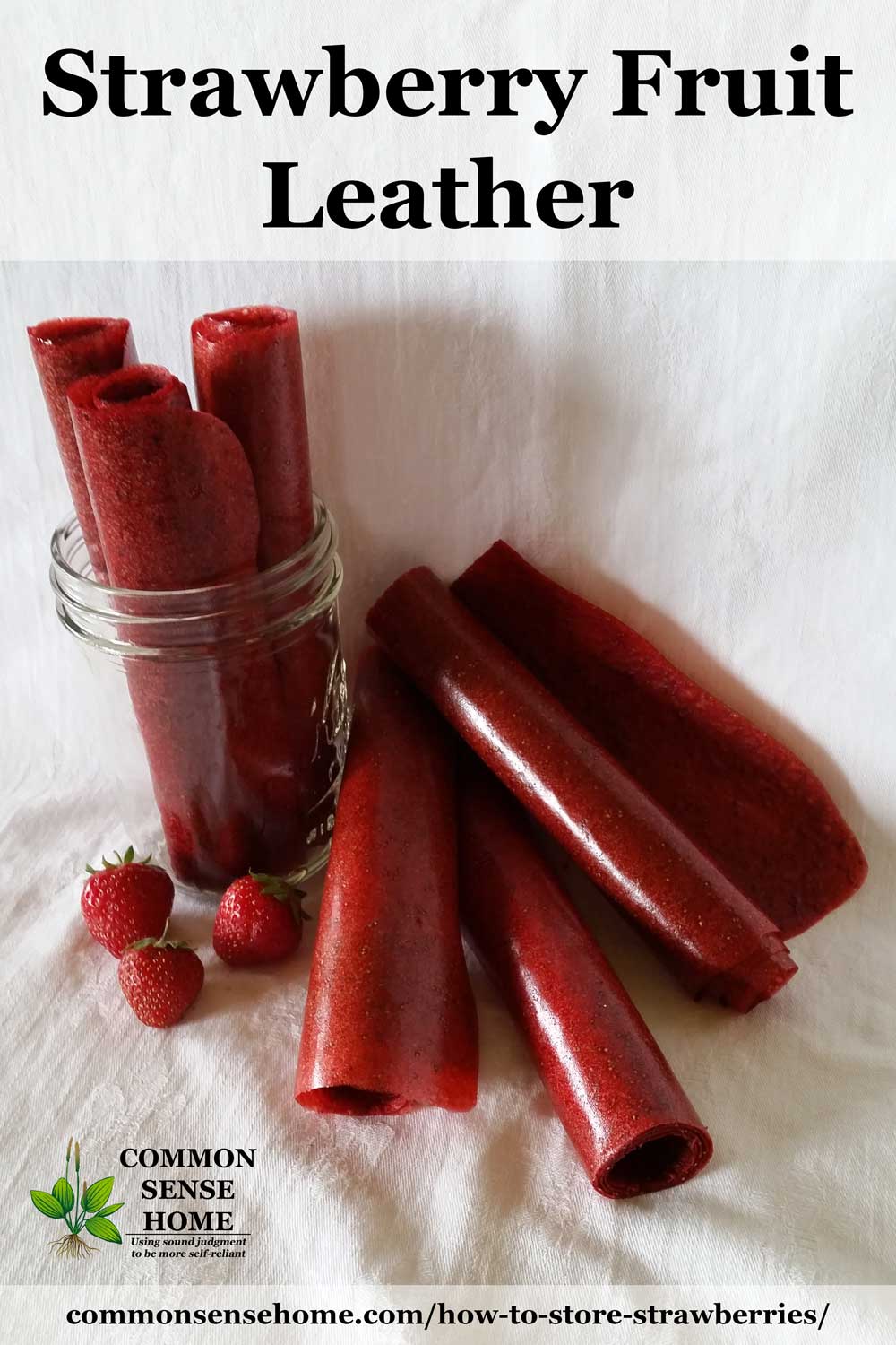 homemade strawberry fruit leather with strawberries