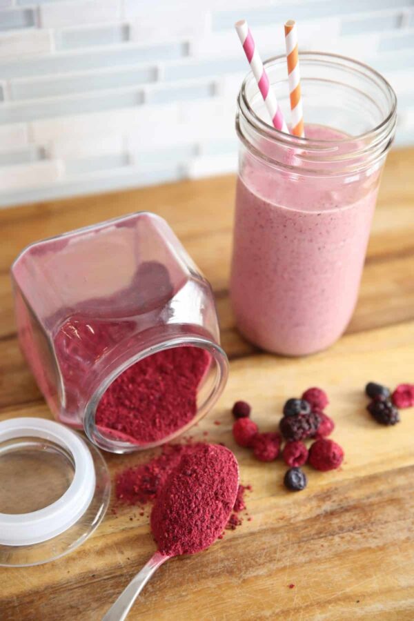 freeze dried powdered berries and drink