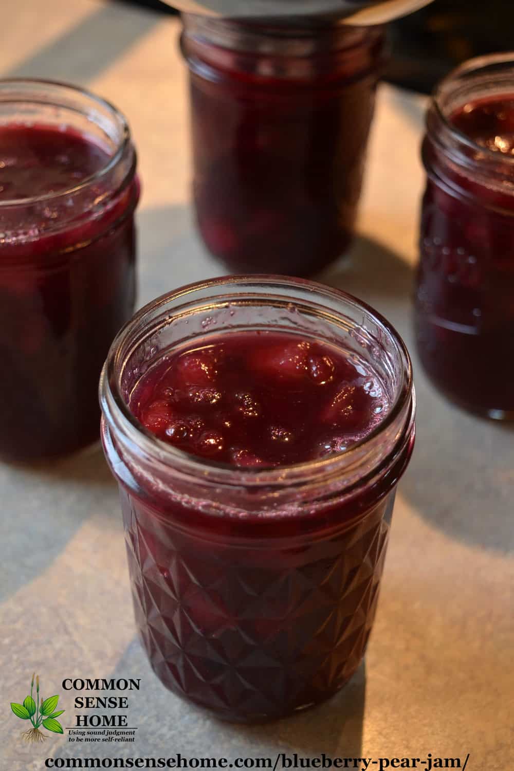 jars of blueberry pear jam