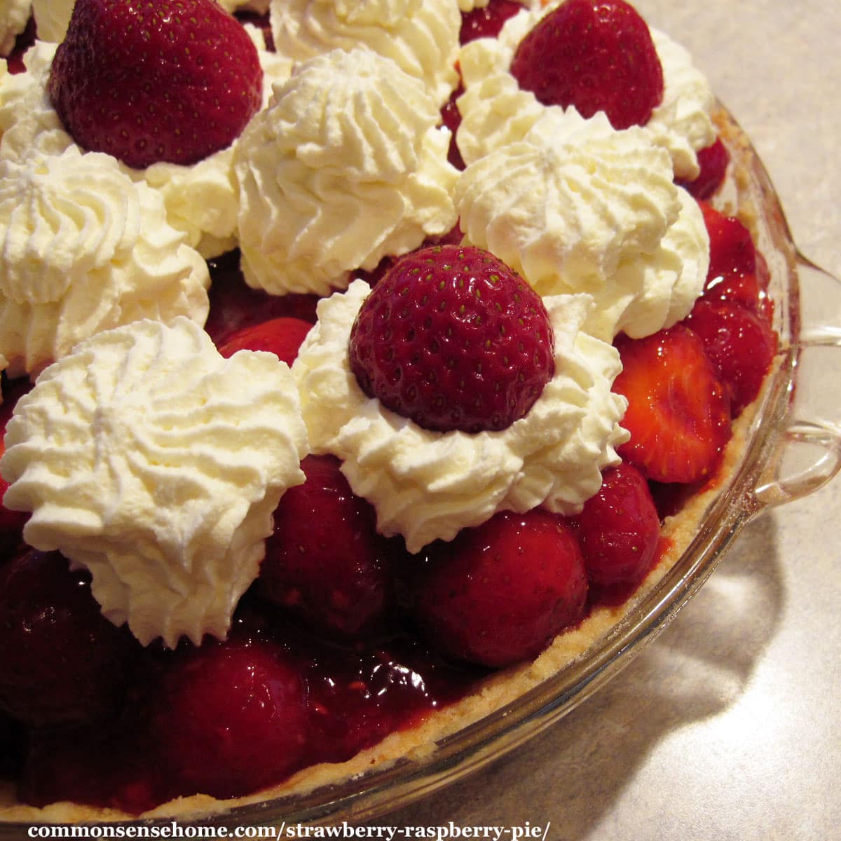 strawberry pie with shortbread crust