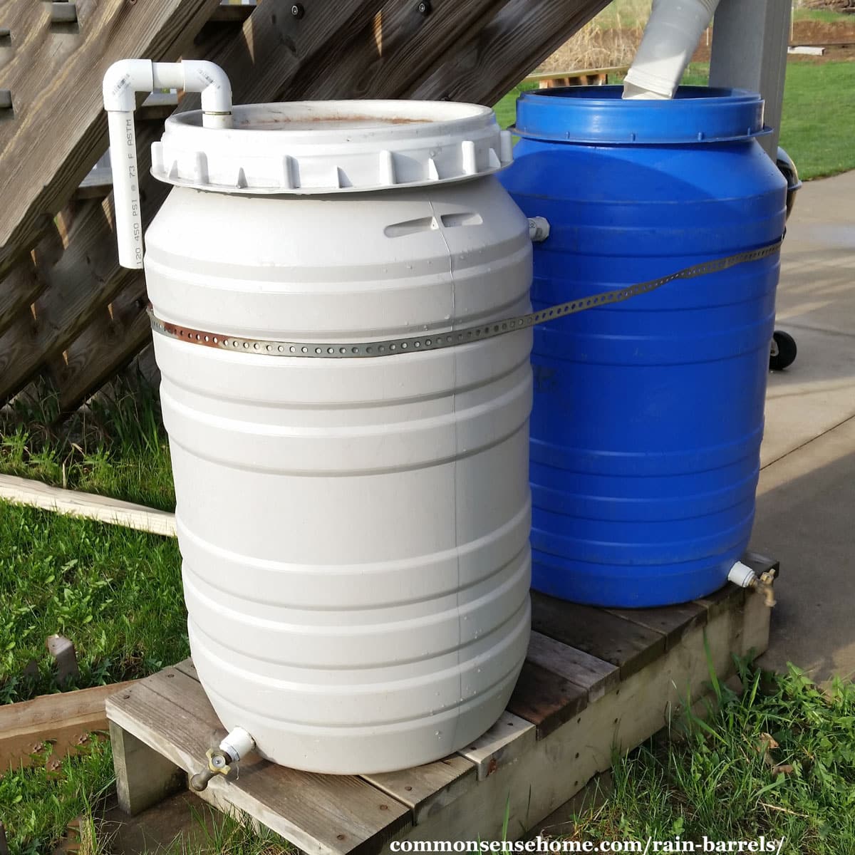 Mosquito Proof Brass Spigot Plastic Rain Barrel Rainwater Collection 55 Gal Water Storage & Rain 