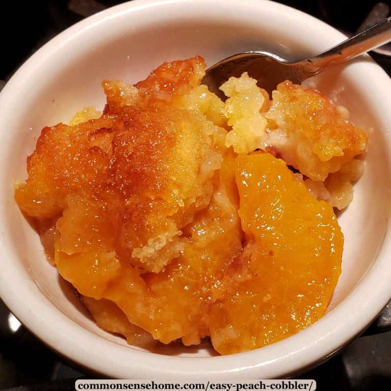 Easy Peach Cobbler Recipe with Canned Peaches