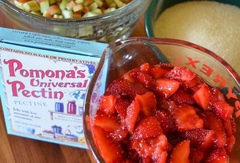 strawberry rhubarb jam ingredients