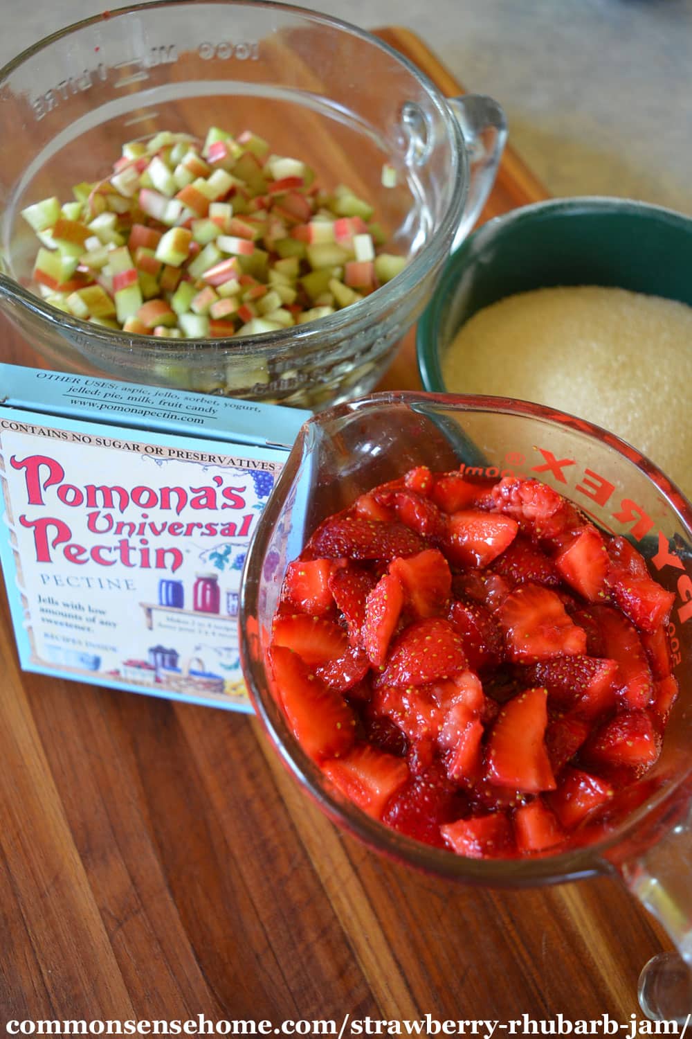 strawberry rhubarb jam ingredients