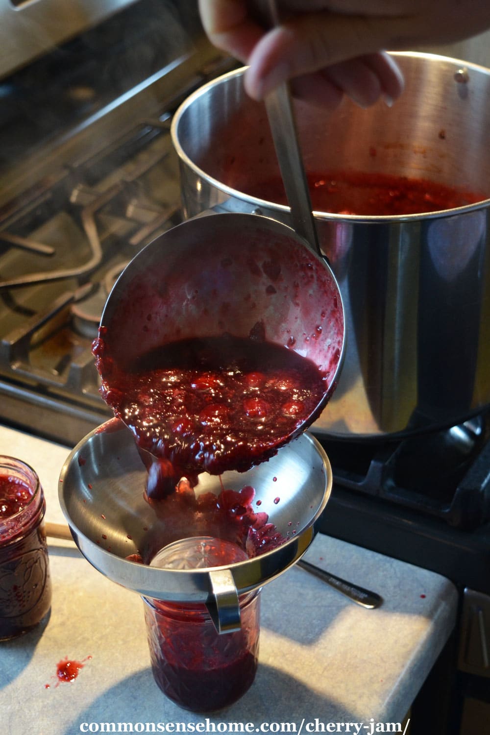 filling canning jars