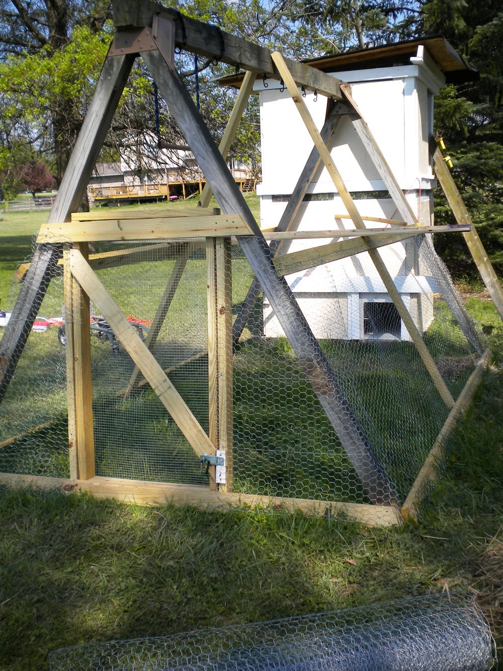 swingset chicken run and coop