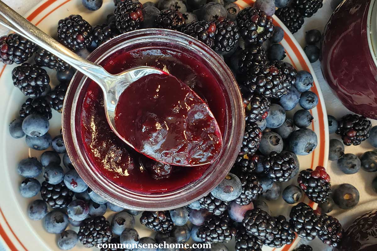 blackberry blueberry jam