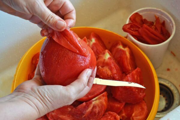 peeling and coring tomatoes