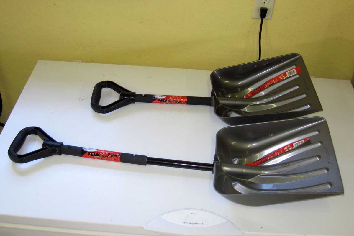 telescoping snow shovels for cars