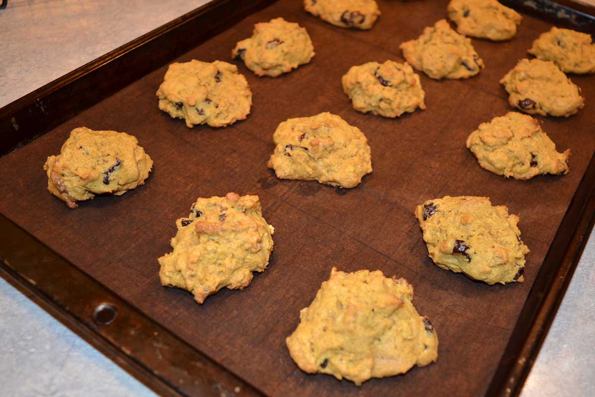 pan of finished cookies
