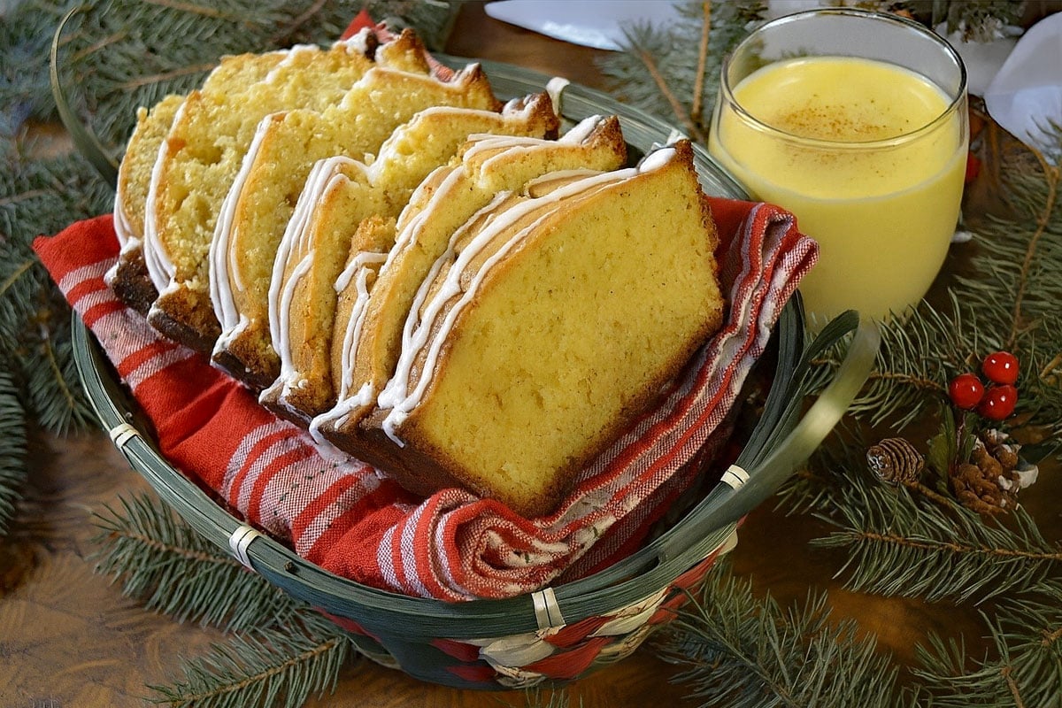 Christmas eggnog bread