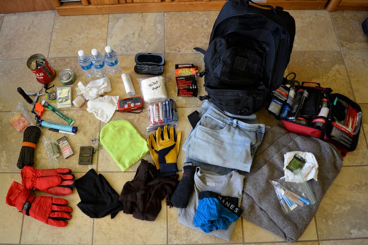 emergency preparedness kit for cold weather