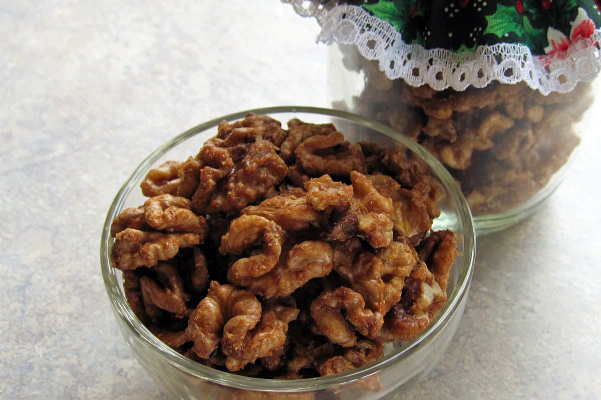 maple candied walnuts