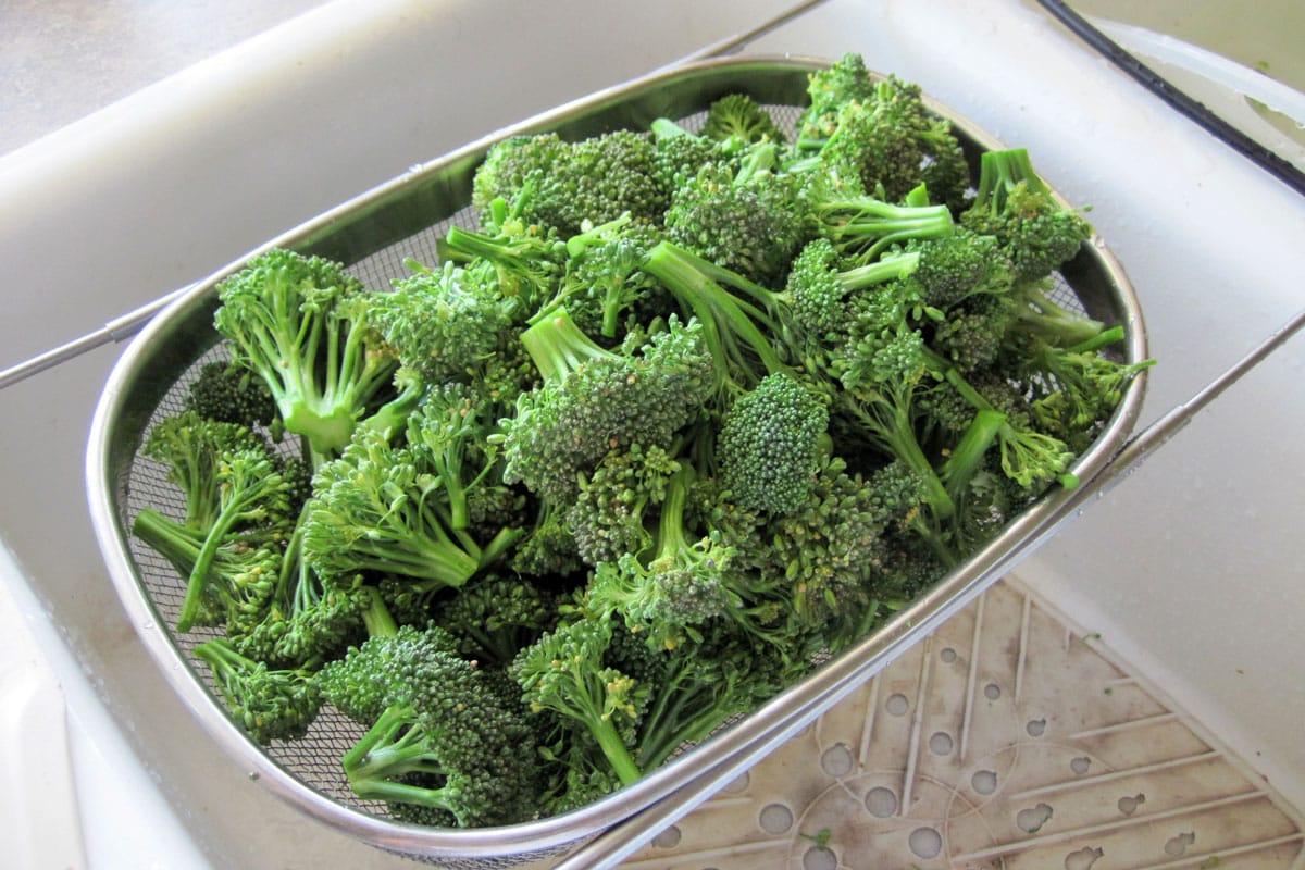 broccoli in strainer
